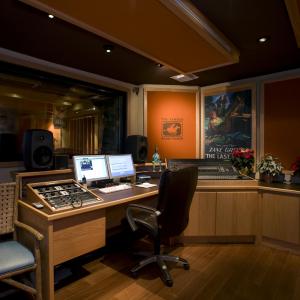 Double RR Studios Voiceover Studio Finder